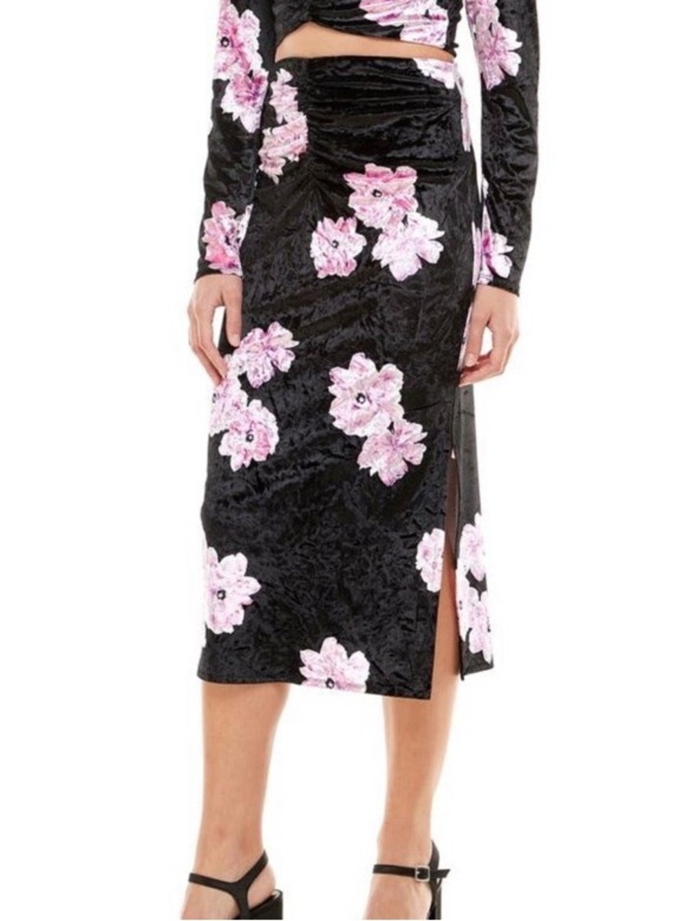 WAYF Emma Rose Samantha Midi Velvet Skirt